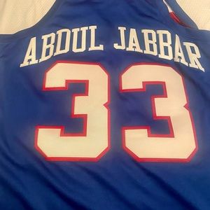 Mitchell and Ness Kareem Abdul Jabbar worn once 9/10 condition.